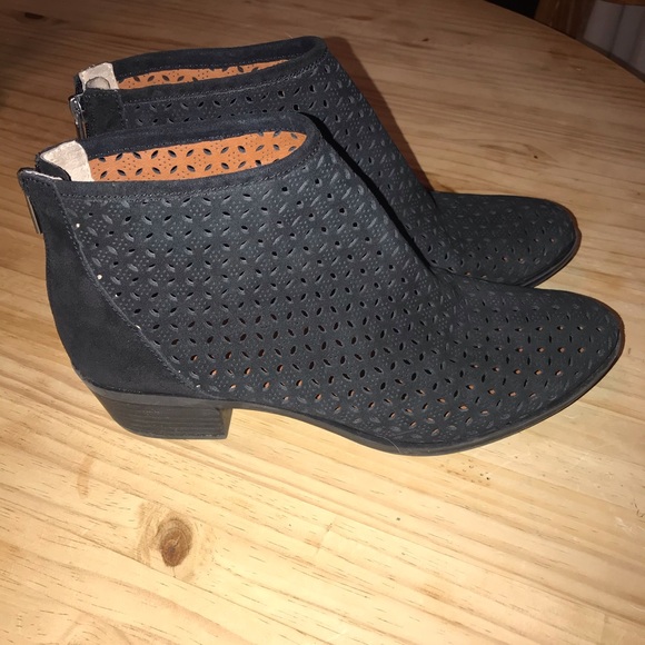 Lucky Brand Shoes - Lucky Brand booties